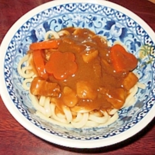 どんぶり一つでカレーうどん！